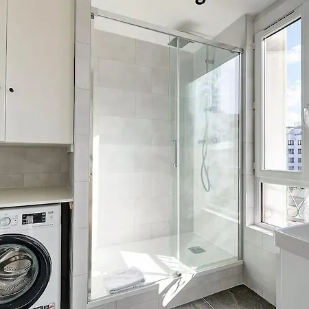 Apartment Par Ici - Superbe Suresnes